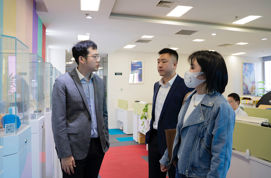 承達(dá)集團(tuán)、北京港源裝飾公司一行蒞臨木蘭清總部商務(wù)考察